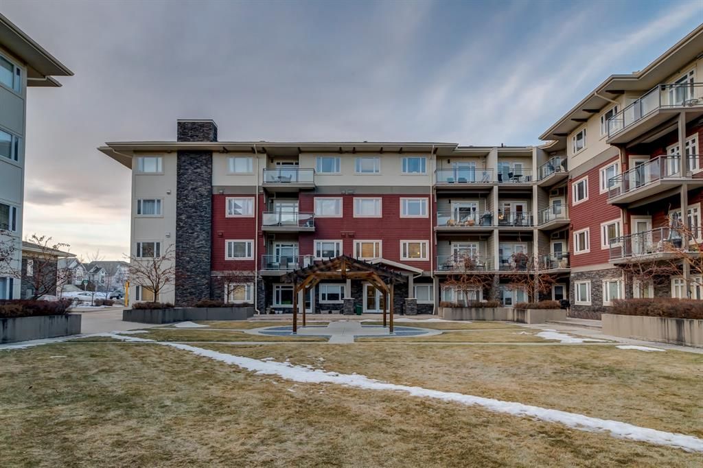 I have sold a property at 424 11 MILLRISE DRIVE SW in Calgary
